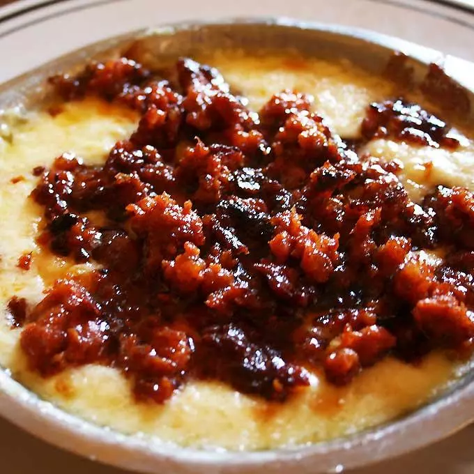 Queso fundido c/ chorizo
