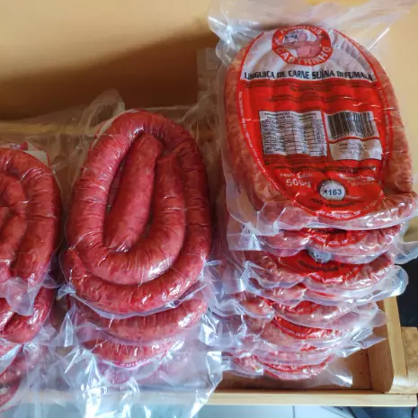 LINGUIÇA SUÍNA DEFUMADA 500G