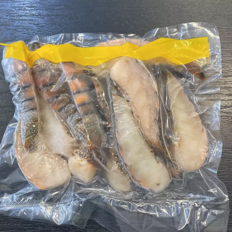 Cauda de Lagosta cortada