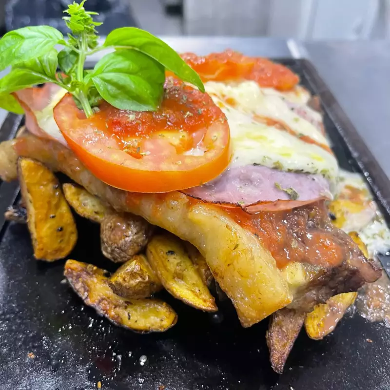 Bife de Chorizo Napolitano