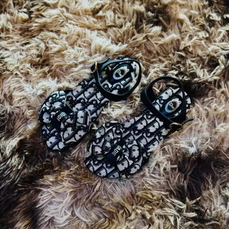 SANDALIA DIOR MONOGRAMA