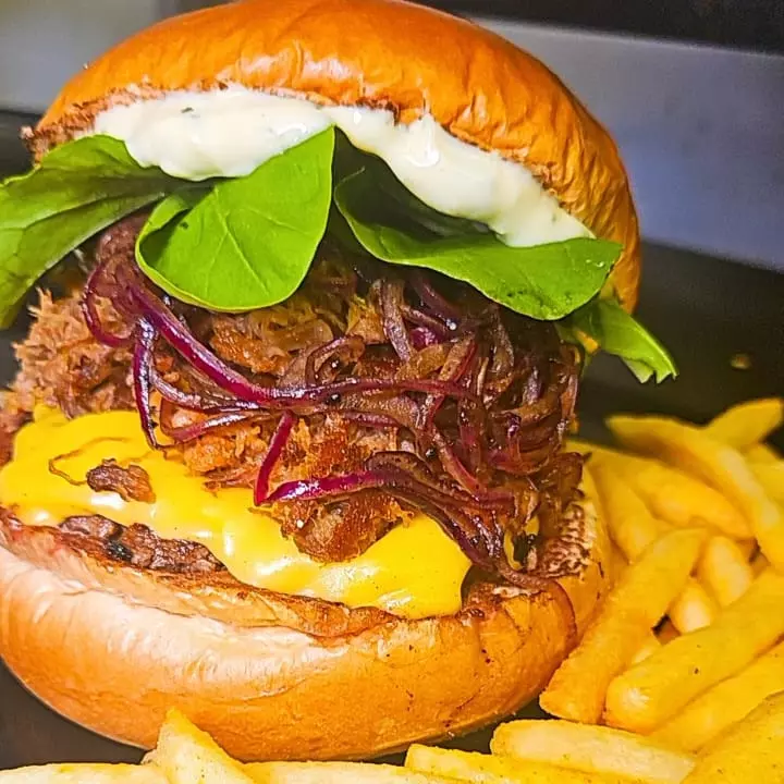 Costelilo´s + Fritas