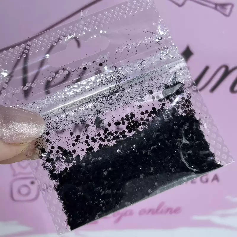 Glitter Preto Pacotinho P-15