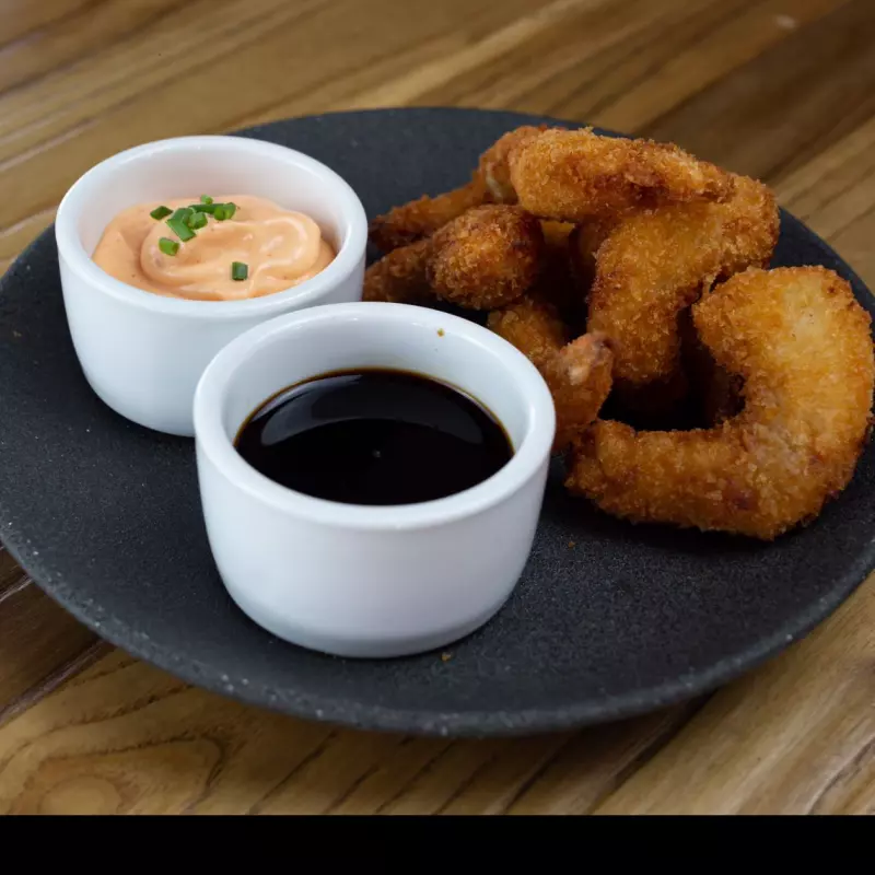 CAMARONES EN PANKO