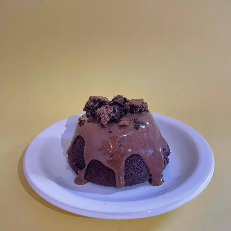 Bolo Vulcão - Brigadeiro c/ Brownie
