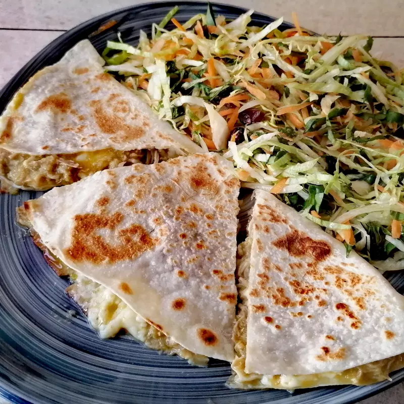Quesadilla Deshebrada sin Papas