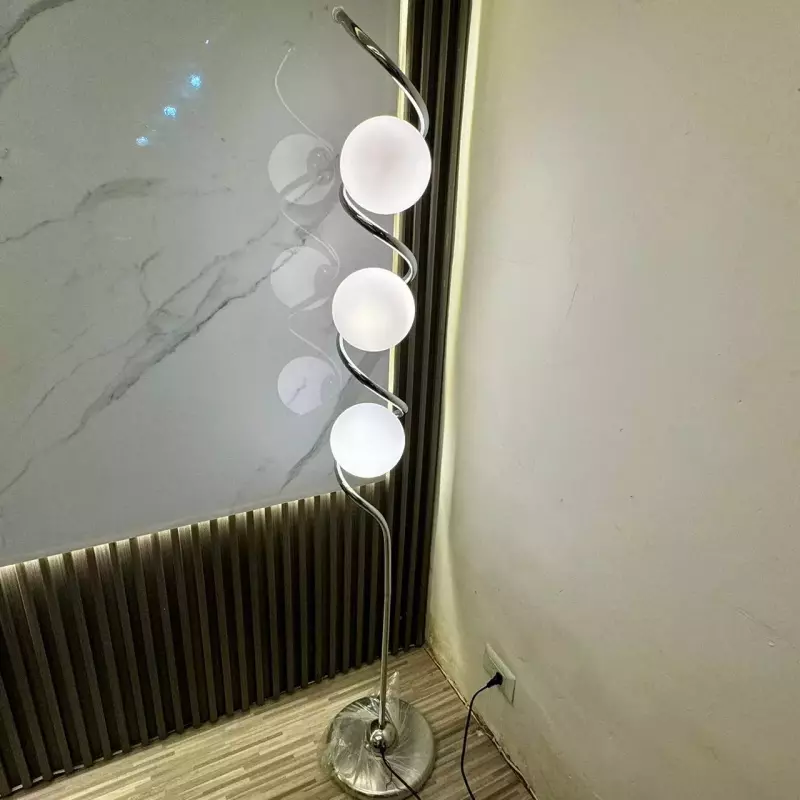 LAMPARA ESQUINERA REF187