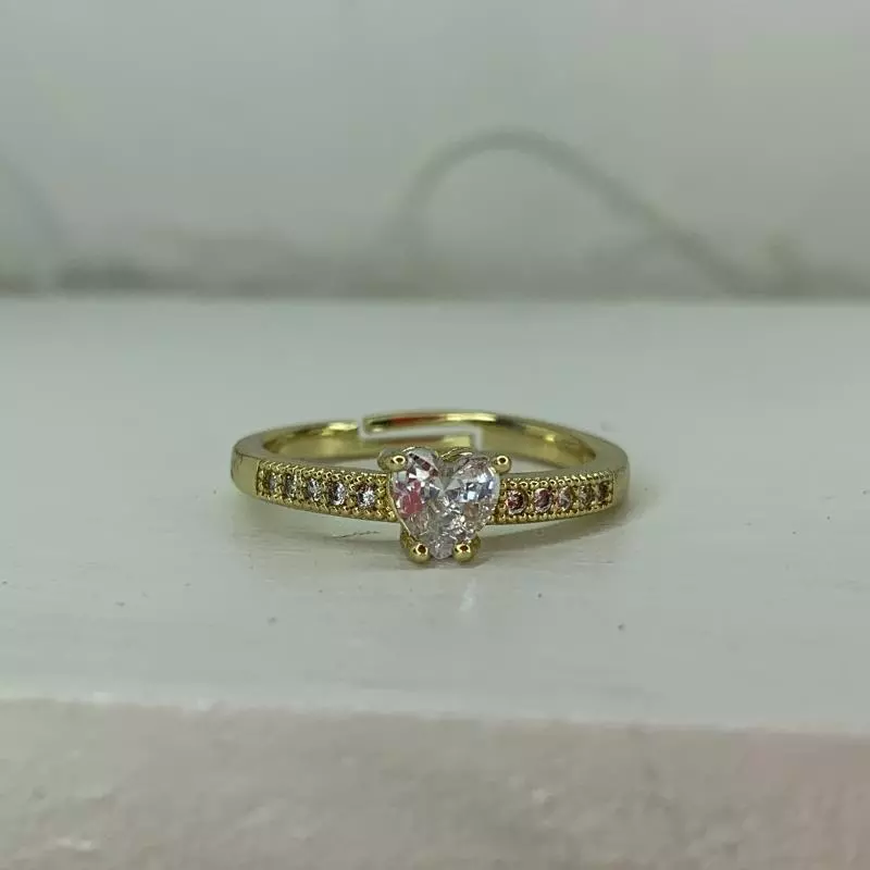 Anillo corazon piedra
