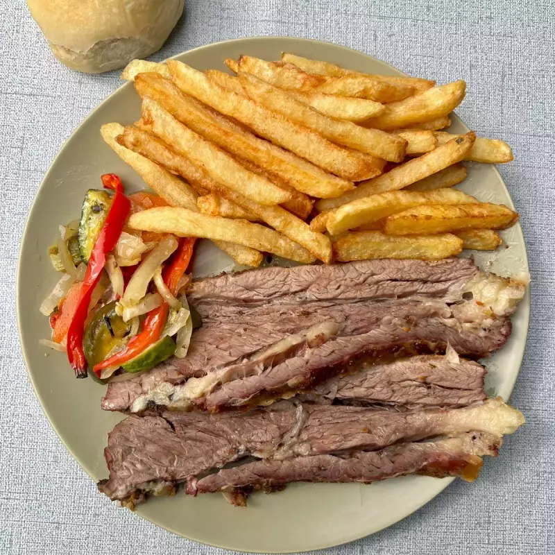 Vacío con papas fritas.