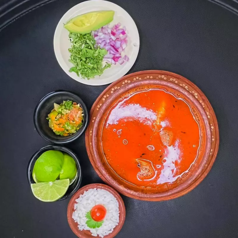 Caldo de camaron / Shrimp broth