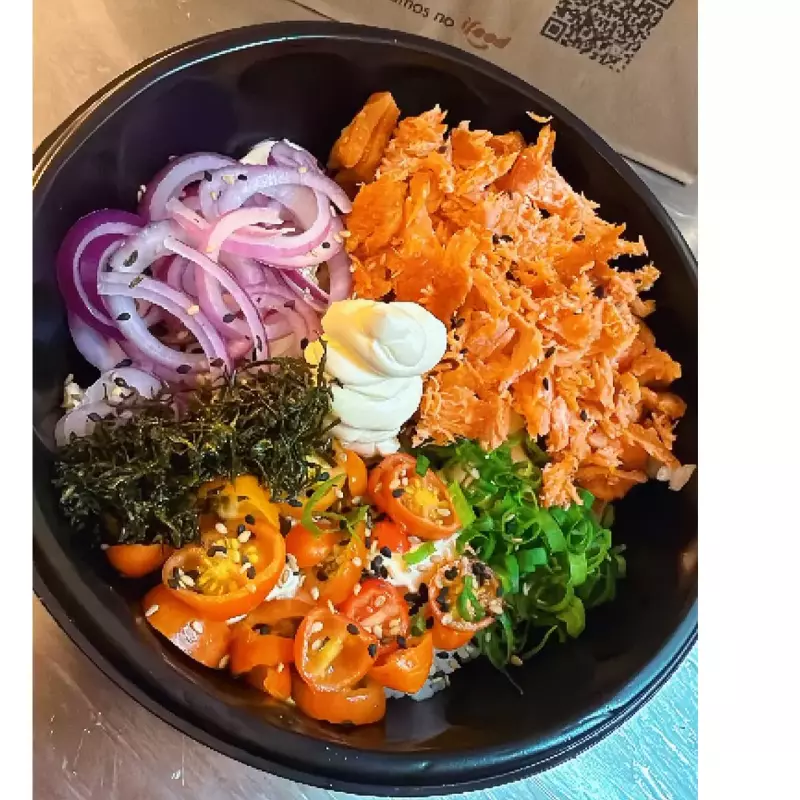 Poké de Salmão Grelhado