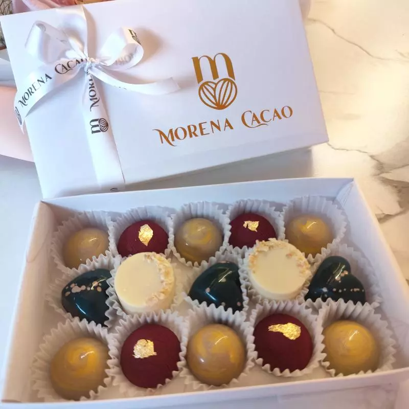 CAJA DE CHOCOLATES (15 unidades)