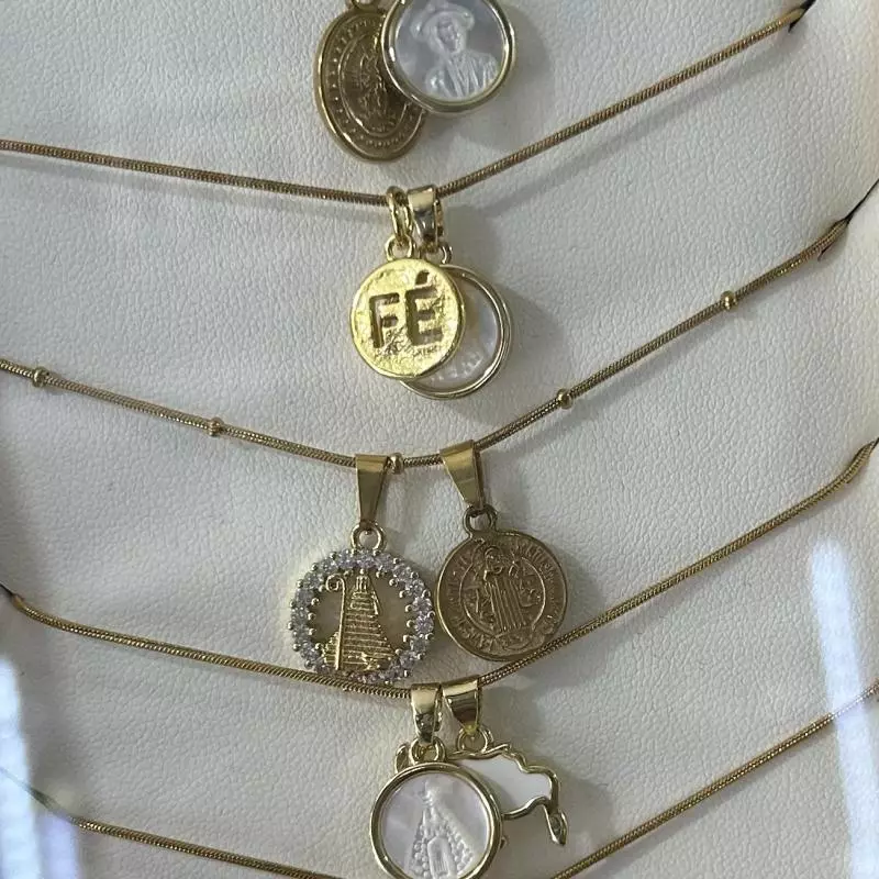 Collares santos 2 dijes