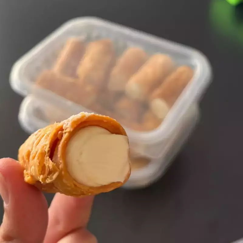 Canudinhos recheados com leite ninho