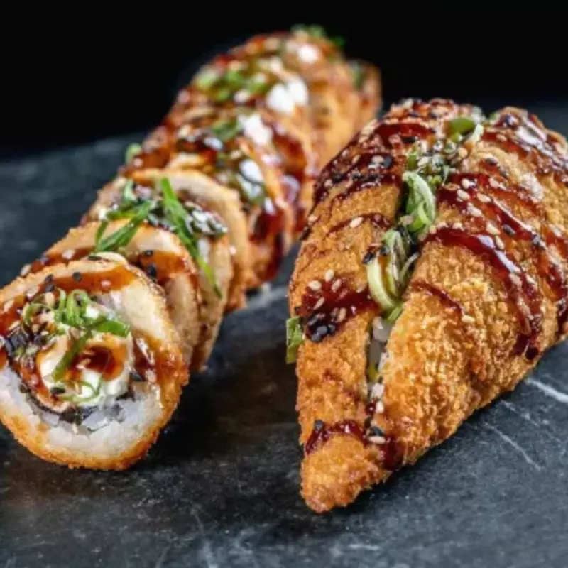 Temaki kani frito + 10 hot Kani