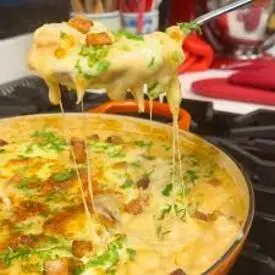 Cubinhos de frango á carbonara