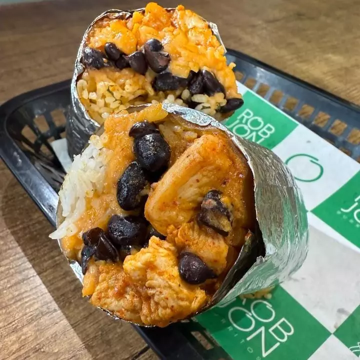 Burrito de pollo chipotle