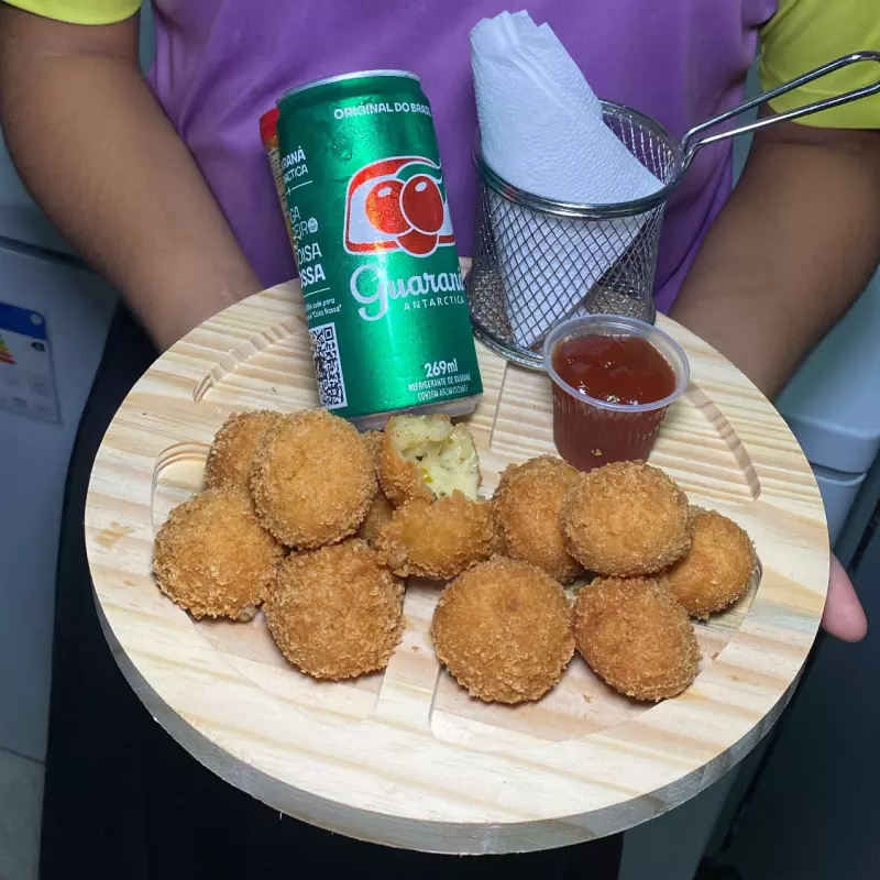 PROMOÇÃO BOLINHO+COXINHAS+REFRI