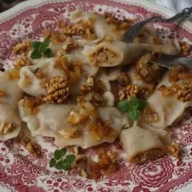 Ravioli com carne