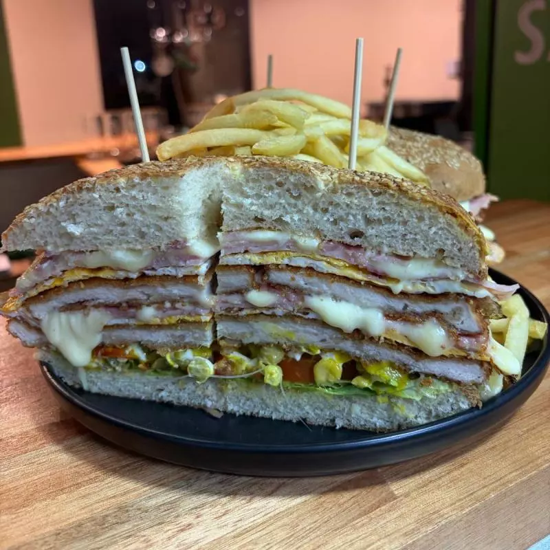 Tortugón Doble C/Fritas