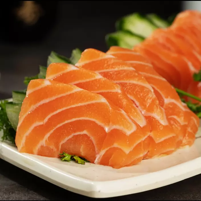 Sashimi porção de 6 unidades