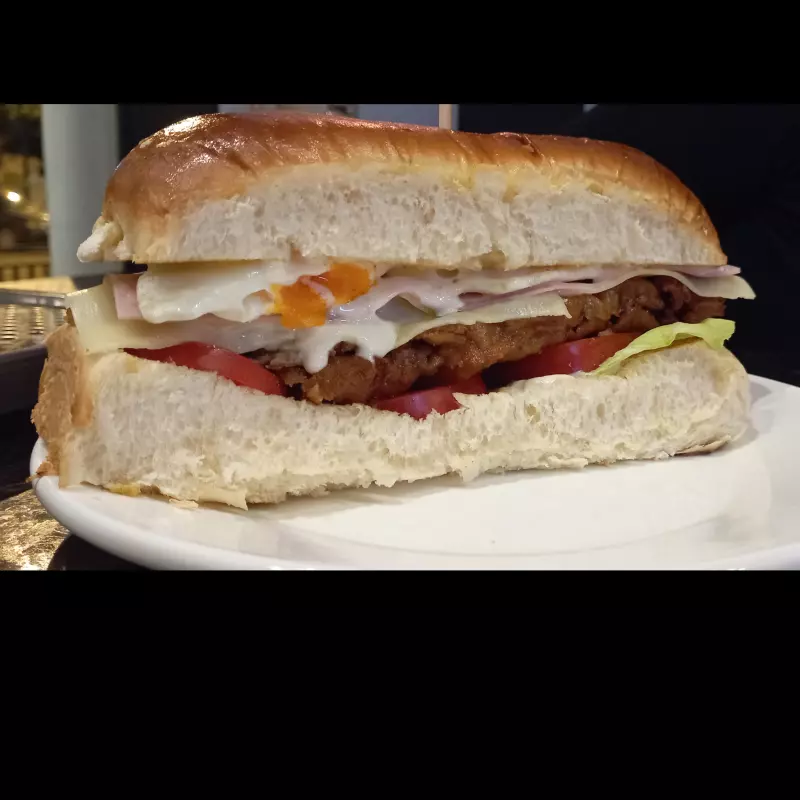 Sandwich de Mila especial