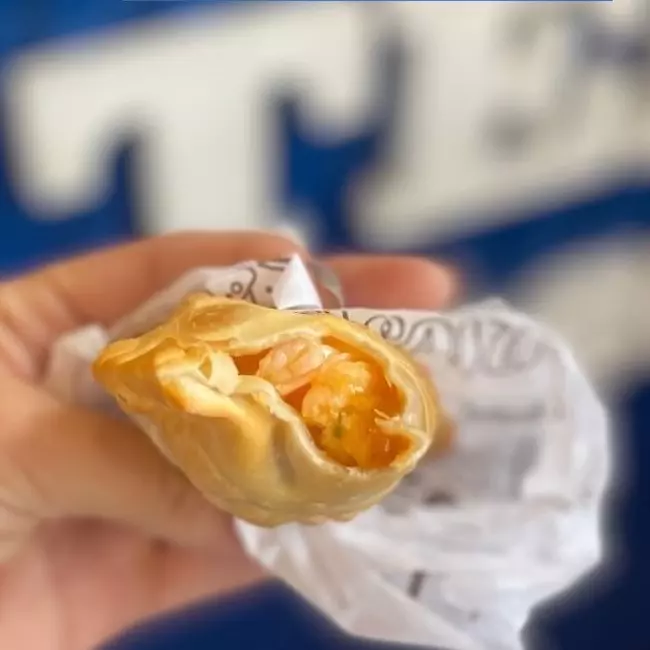 PASTEL DE CAMARÃO (UNIDADE)