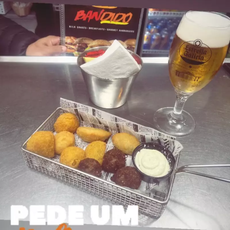 Salgadinhos Mix Brasileños 10un