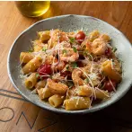 Rigatonni com Camarões