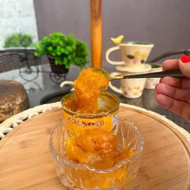 DOCE DE MANGA CREMOSO LATA 400G