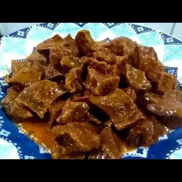 Guisadinho bovino vinho-QUENT C/DIVI