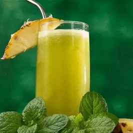 SUCO de Abacaxi com hortelã