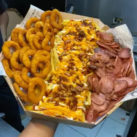 Porção na caixa de pizza