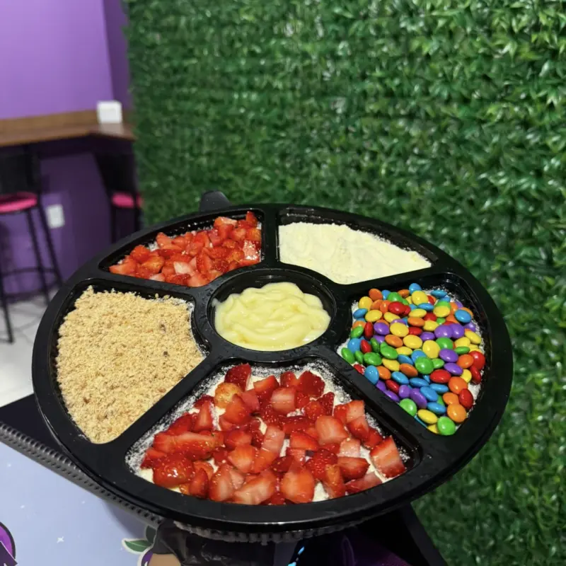 Roleta de Açai Grande - 5 acompanhamentos Grátis