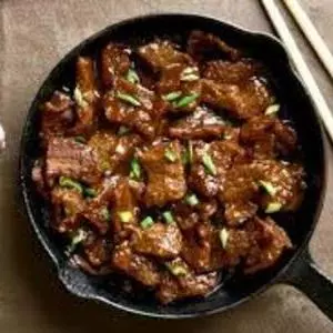 Picadinho de carne ao vinho