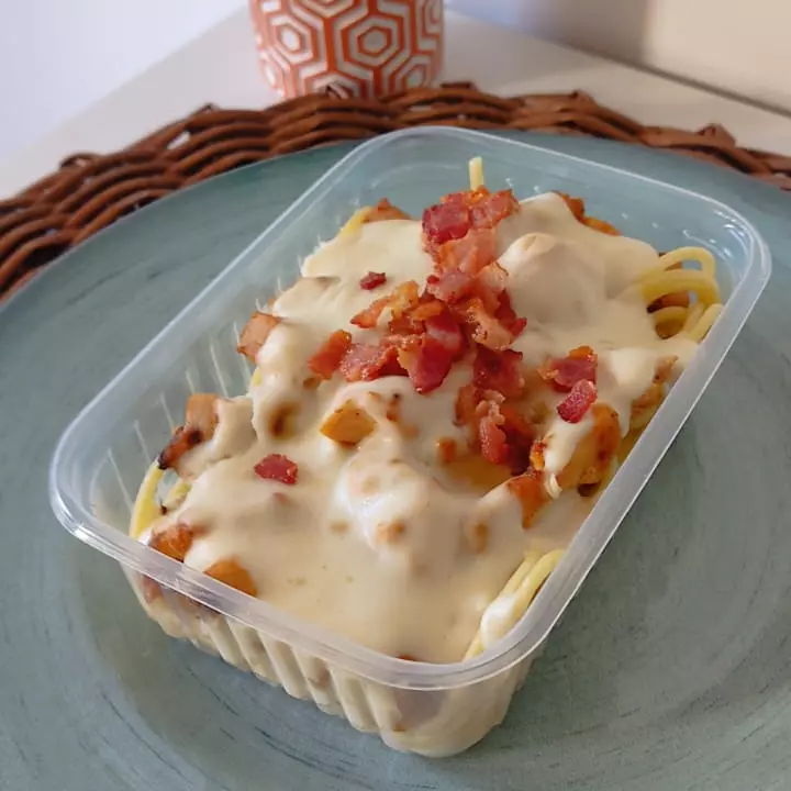 Espaguete com Frango Cremoso(copy)