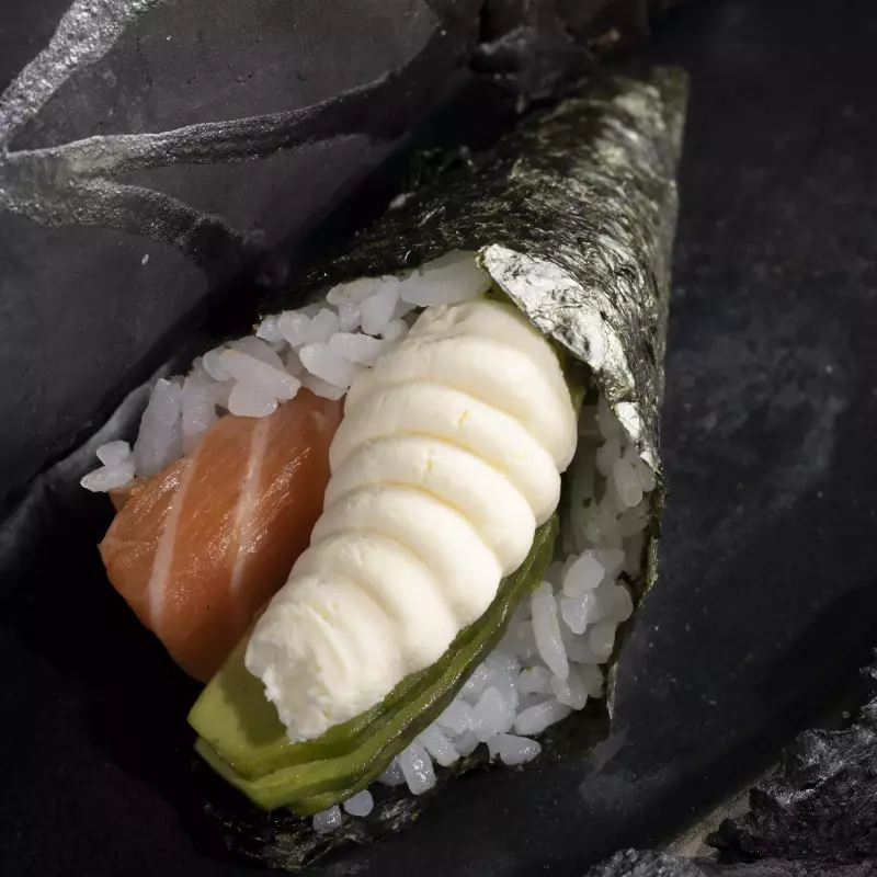 TEMAKI DE SALMON 1 cono