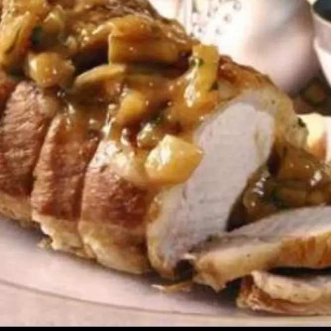 Lombo Suíno ao molho de maçã