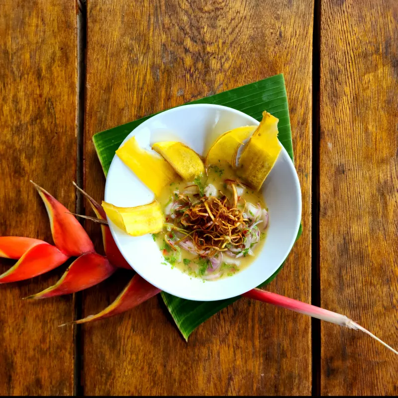 Ceviche fresco de pesca blanca