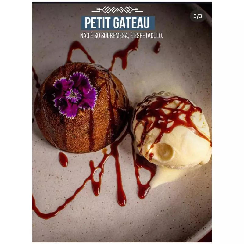Petit Gateau com sorvete