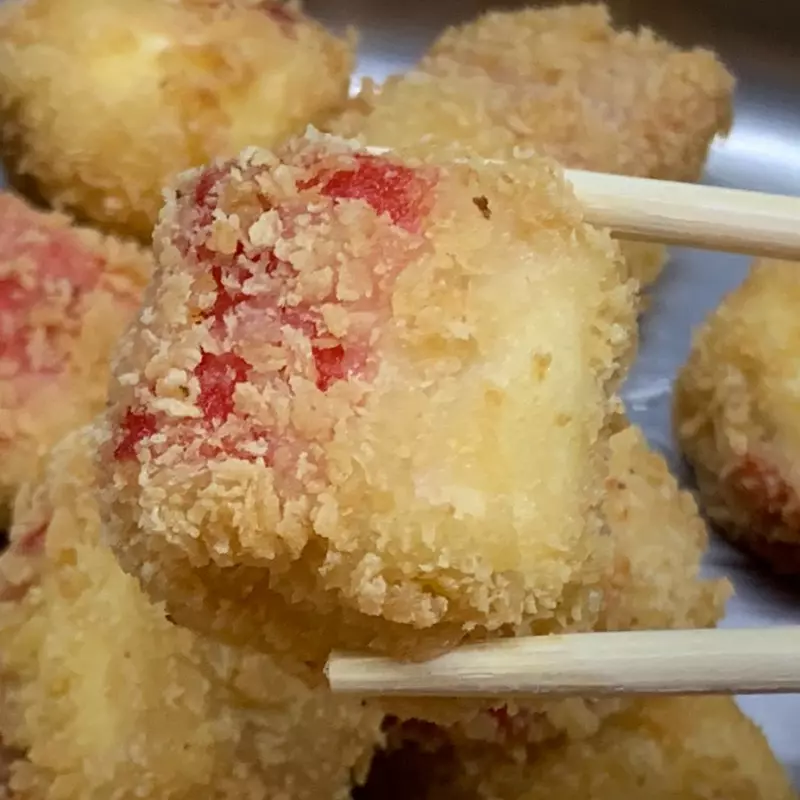 4 Peças de Kani Queijo EMPANADO