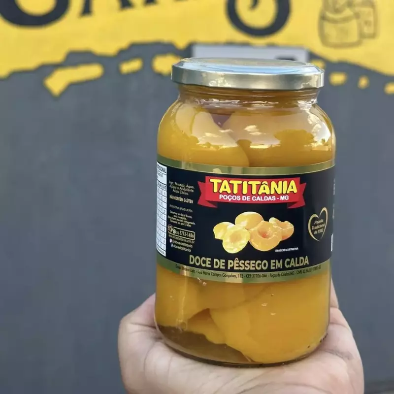 DOCE DE PÊSSEGO EM CALDA 680G