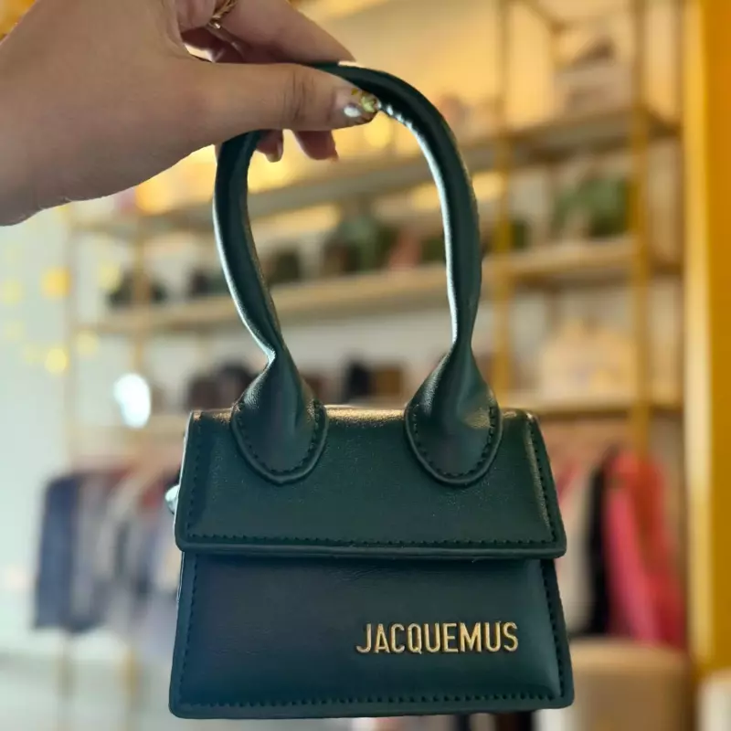 JACQUEMUS MILITAR GREEN