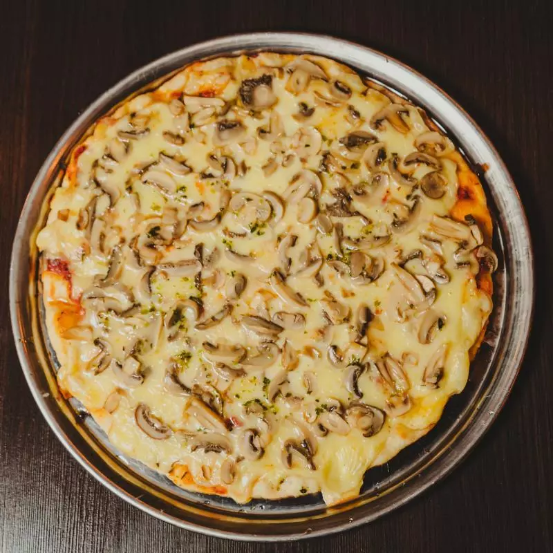 Pizza Champiñones