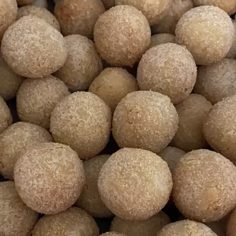 Bolinha de queijo com presunto