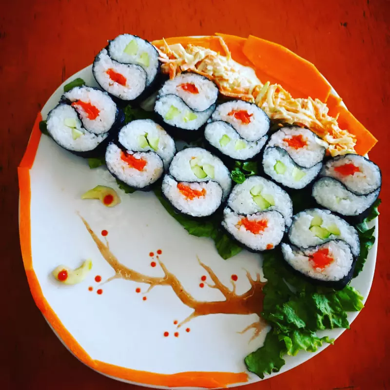 YING YANG ROLL