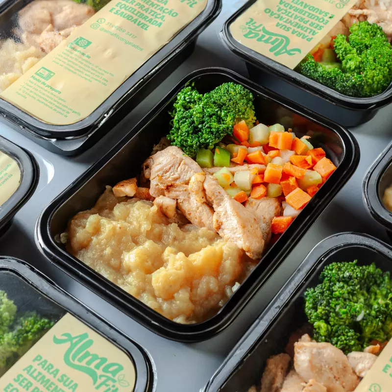 (P) Frango Purê de B. Doce e Legumes