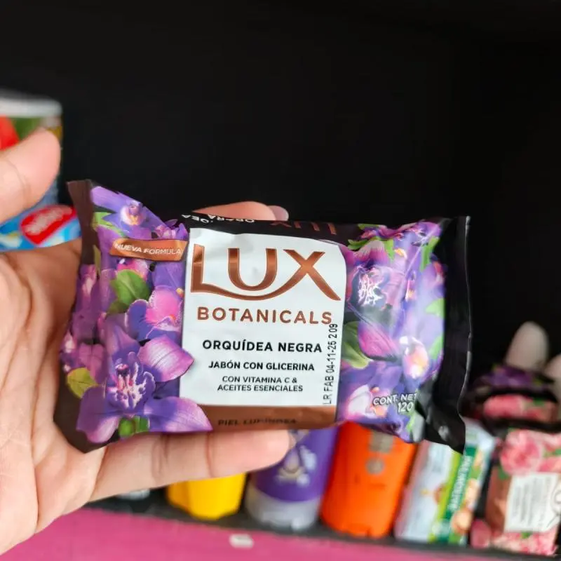 JABON LUX