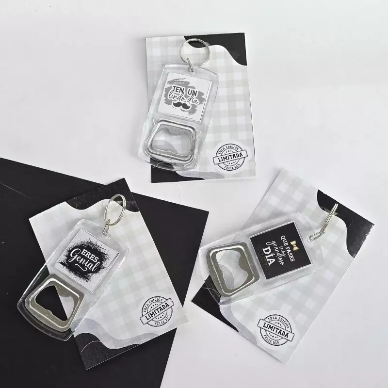 Cartón llavero acrílico destapador h