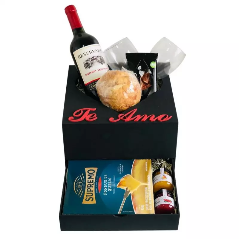 Combo com Fondue e Vinho